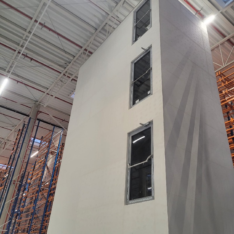 Realizacja obudowy klatki schodowej - zdjęcie 1